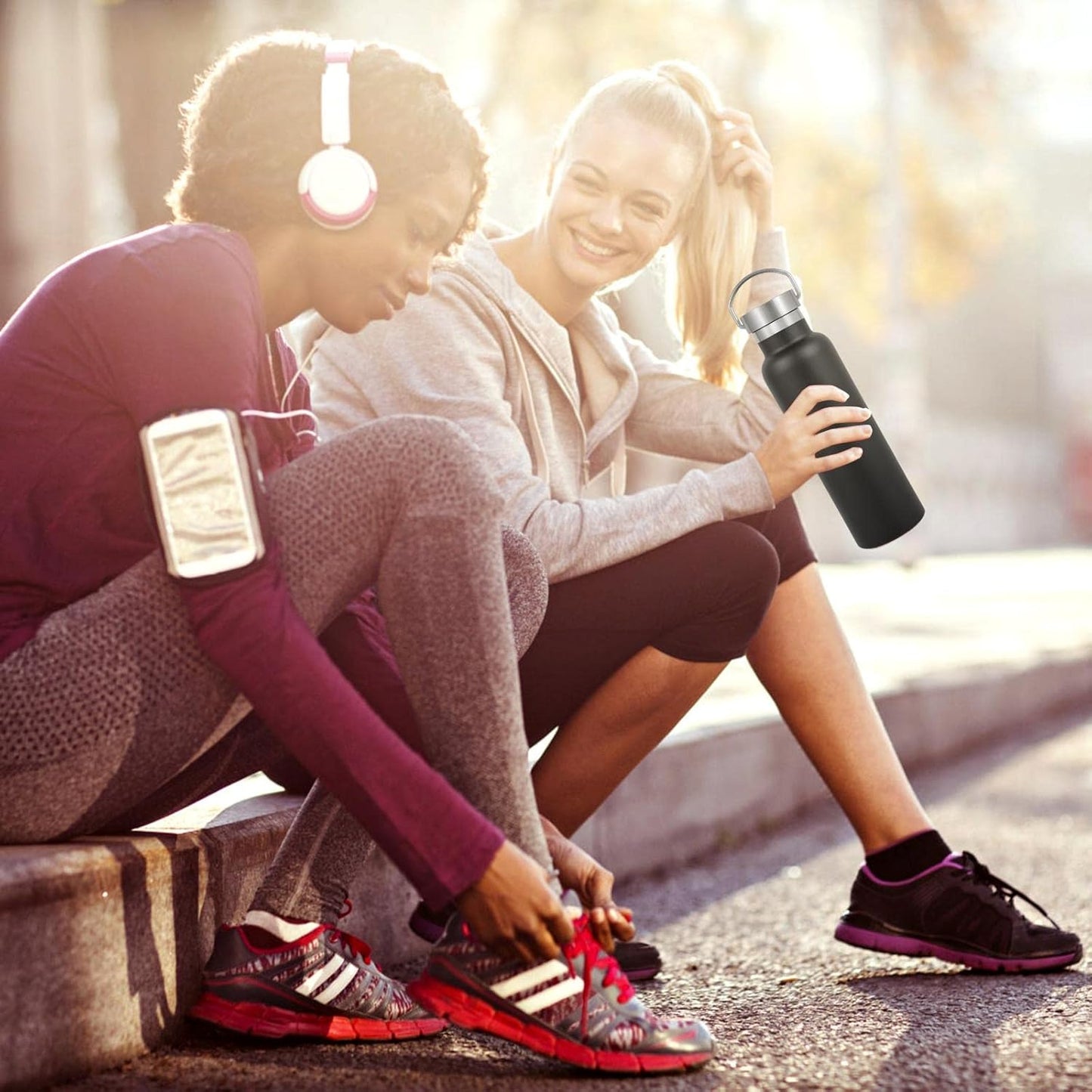 Neihepal 20 oz Insulated Water Bottles Bulk 8 Pack,Stainless Steel Double Wall Sport Bottle with Lid of Handle,Metal Reusable Flask for School,Cyclists,Hikers,Gift (Mix,Set of 8)