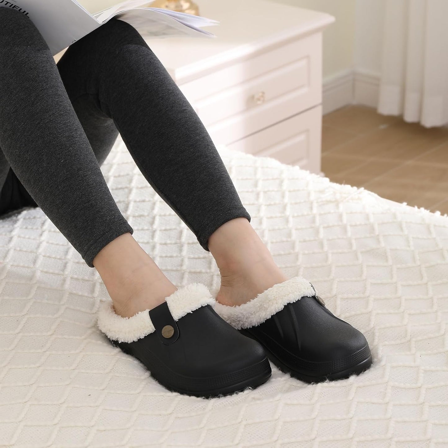 Beslip Classic Fur Lined Clogs Waterproof Winter Fuzzy Slippers for Women Men Indoor and Outdoor