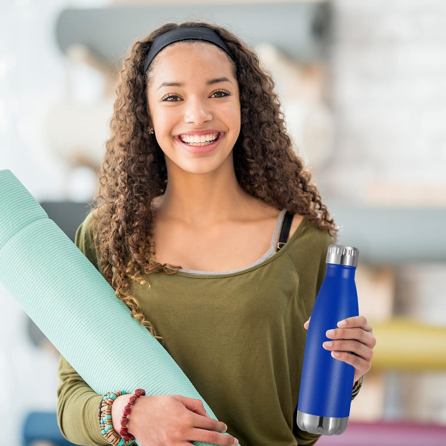 VEGOND 17oz Stainless Steel Water Bottles Bulk, Reusable Metal Sports Water Bottle Keeps Drink Hot and Cold, BPA Free Double Wall Vacuum Cola Shape Insulated Water Bottles for Camping Gym, 4 Pack