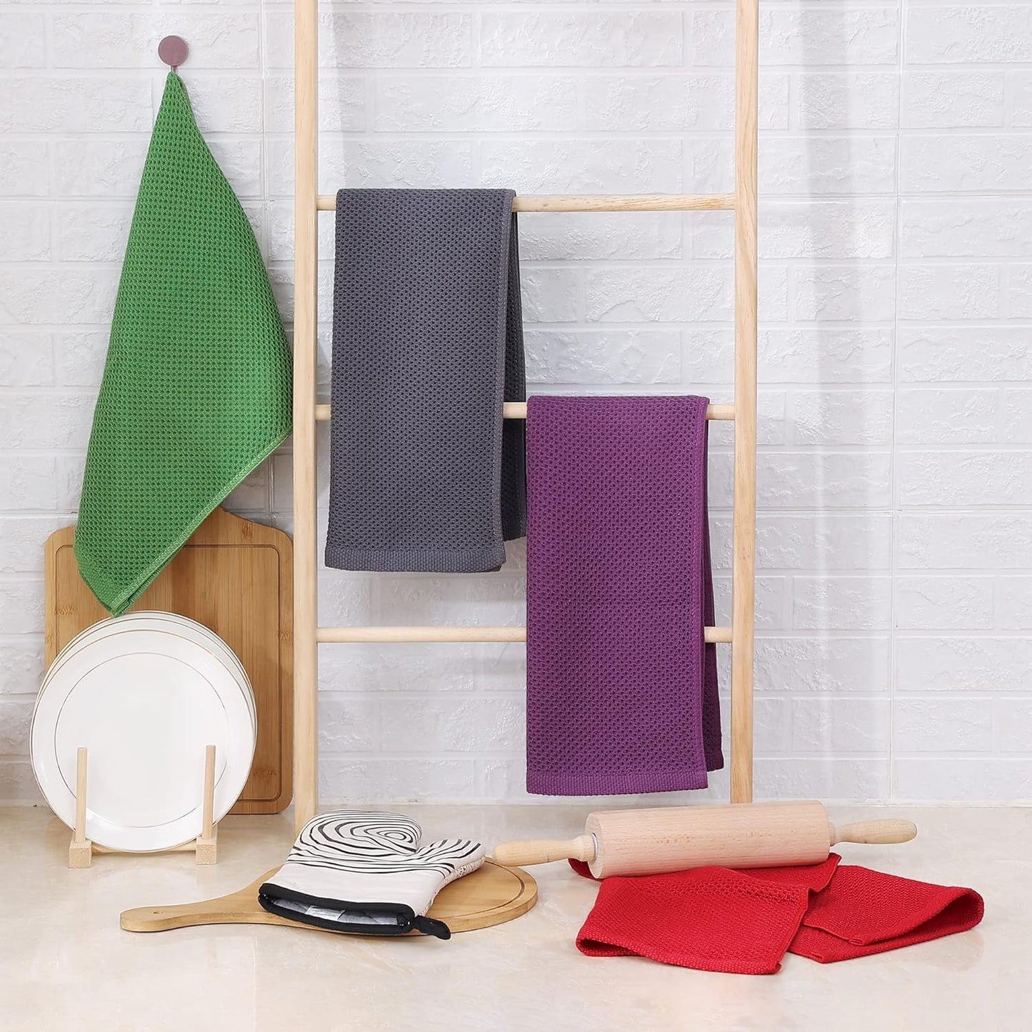 Homaxy 100% Cotton Waffle Weave Kitchen Dish Towels, Ultra Soft Absorbent Quick Drying Cleaning Towel, 13 x 28 Inches, 8-Pack, Red