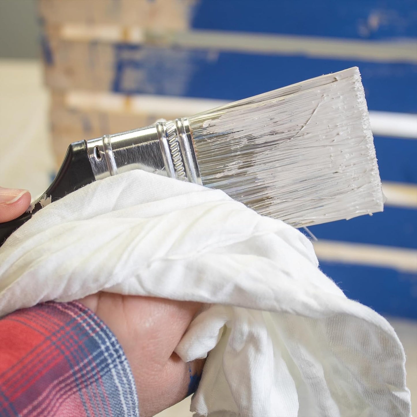 Premium White T-Shirt Cleaning Rags (600 lbs. Pallet 120x5 lbs. Bag) – White Cotton Rags for Cleaning, Staining, Painting, Oil, Grease & Dust Removal – Shop Rags Bulk for Multipurpose use