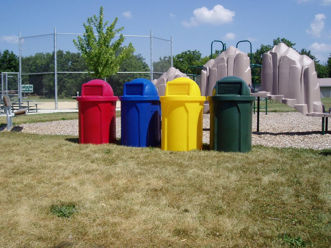 42 Gallon Circle 100% Recycled Plastic Heavy Duty Outdoor Commercial Trash Can with Push Open Dome Lid and Internal Liner - Great for Schools and Businesses - Green