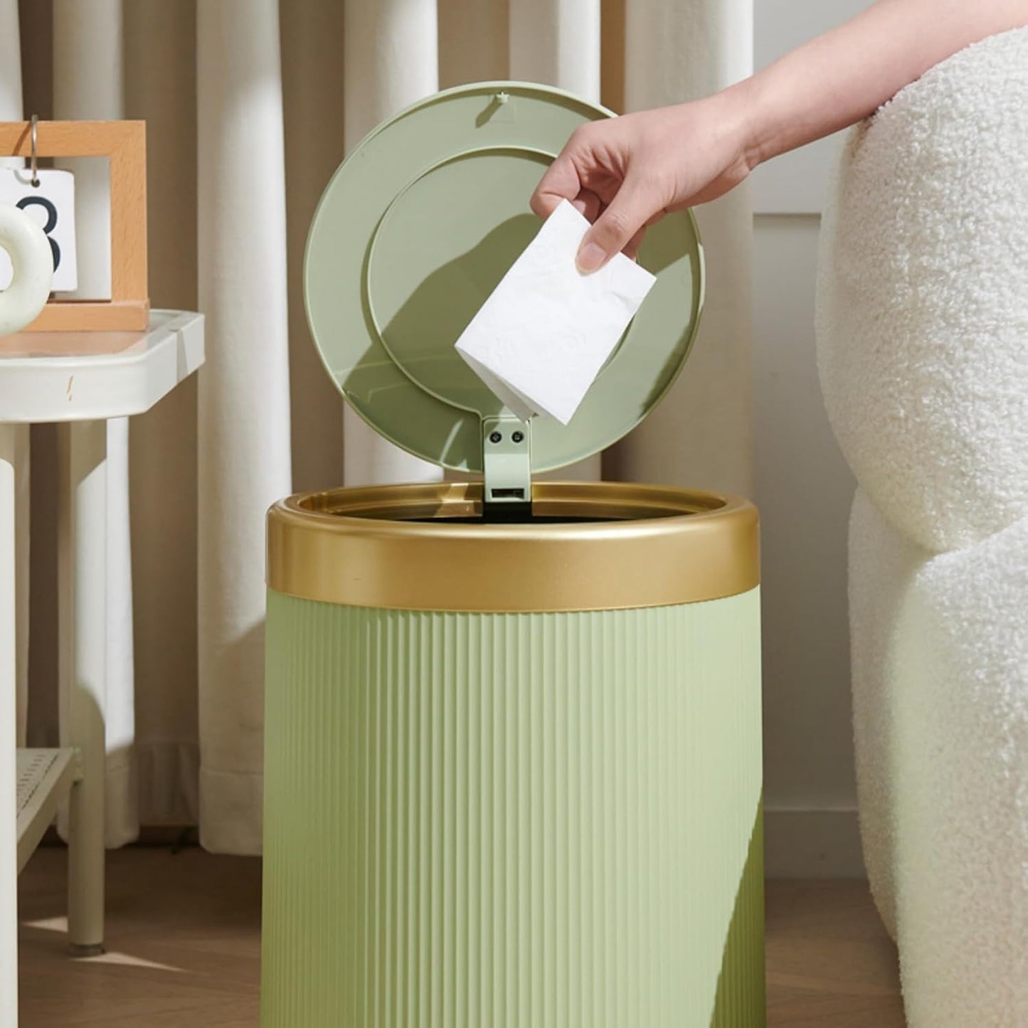 URALFA Automatic Motion Sensor Bathroom Trash Can with Lid, 10.5 Liter / 2.8 Gallon Touchless Trash Bin, Smart Dog Proof Garbage Can, Small Waste Basket for Toilet, Office, Bedroom (Green)