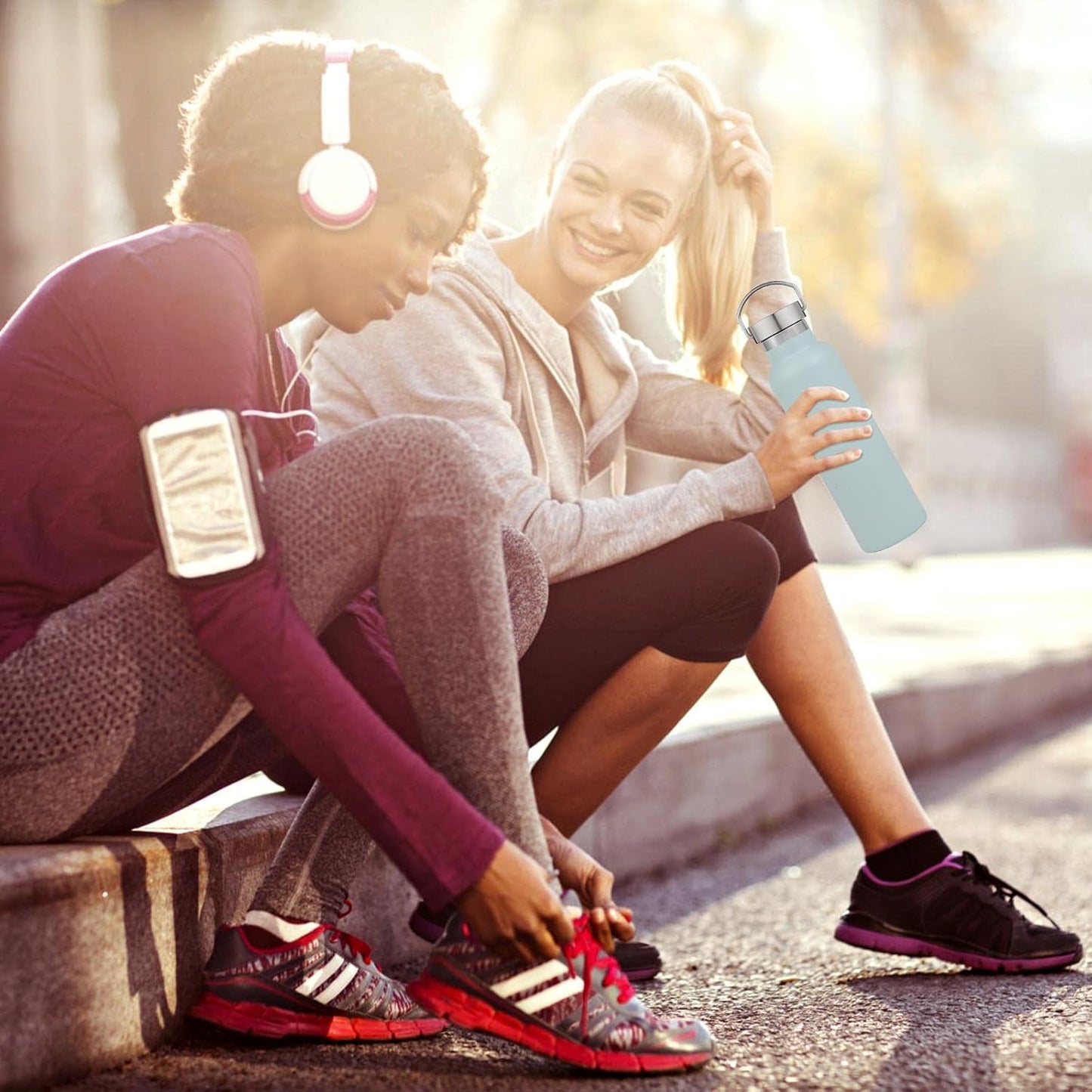 Neihepal 20 oz Insulated Water Bottles Bulk 8 Pack,Stainless Steel Double Wall Sport Bottle with Lid of Handle,Metal Reusable Flask with Cup Cap for School,Hikers,Gift (Fog,Set of 8)