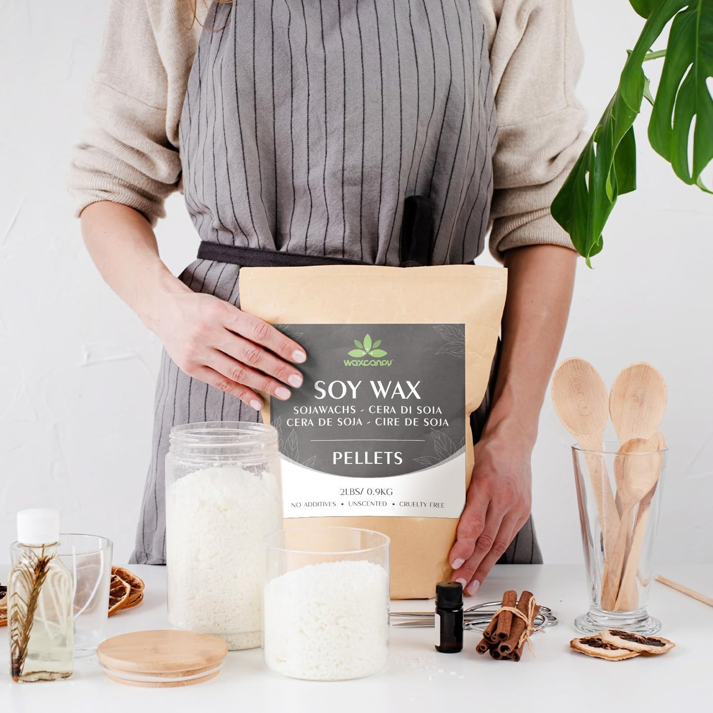 Soy Wax, Waxcanpy Natural Candle Wax, Organic Soy Wax for Candle Making from Farm, No Additives, Harmless and Pure (2lb)