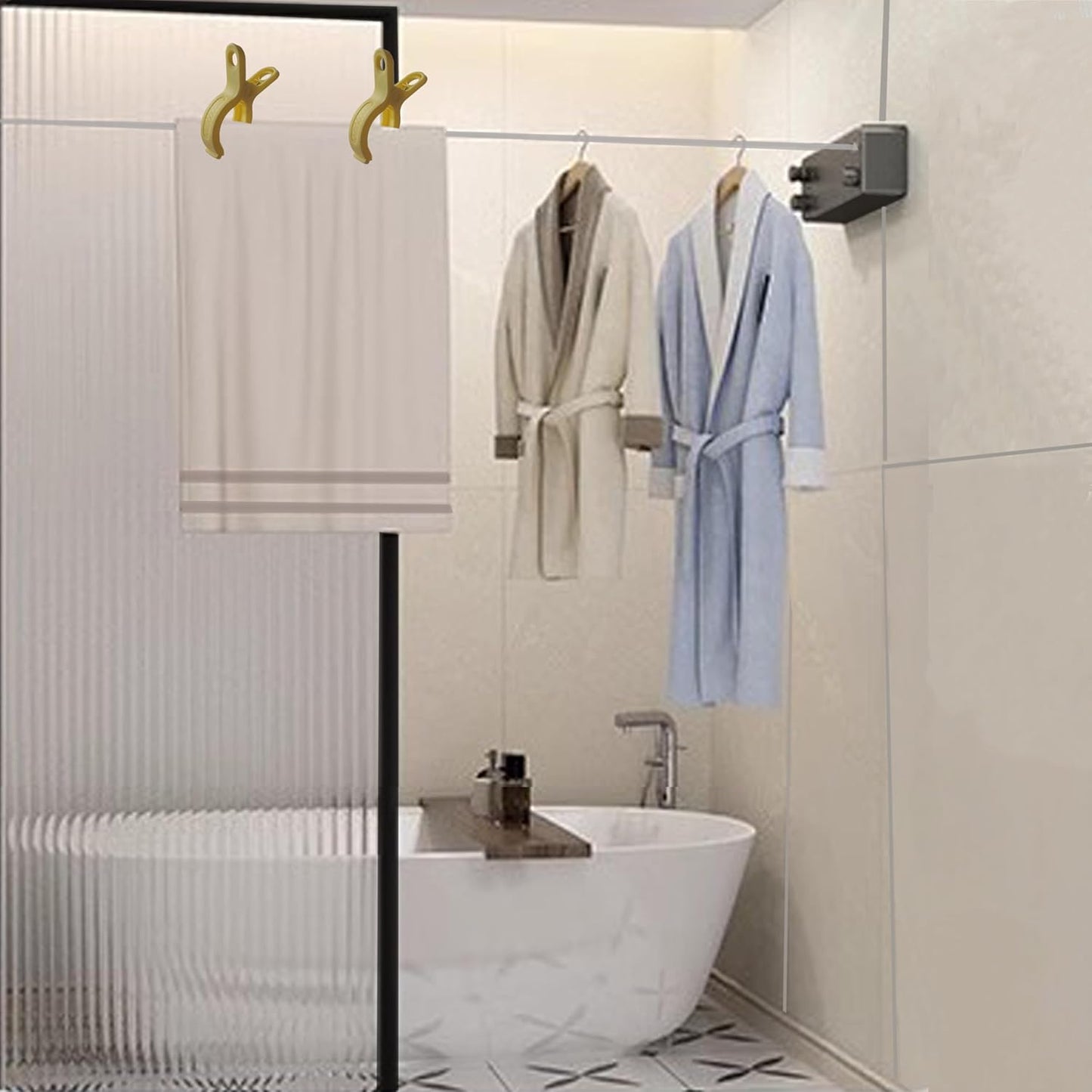 Plastic Clothes Pins Spring Clips Heavy Duty Laundry Clothespins Beach Towel Clips Clothes Pins Air-Drying Clothing Pin ，Set of 8 (Yellow)