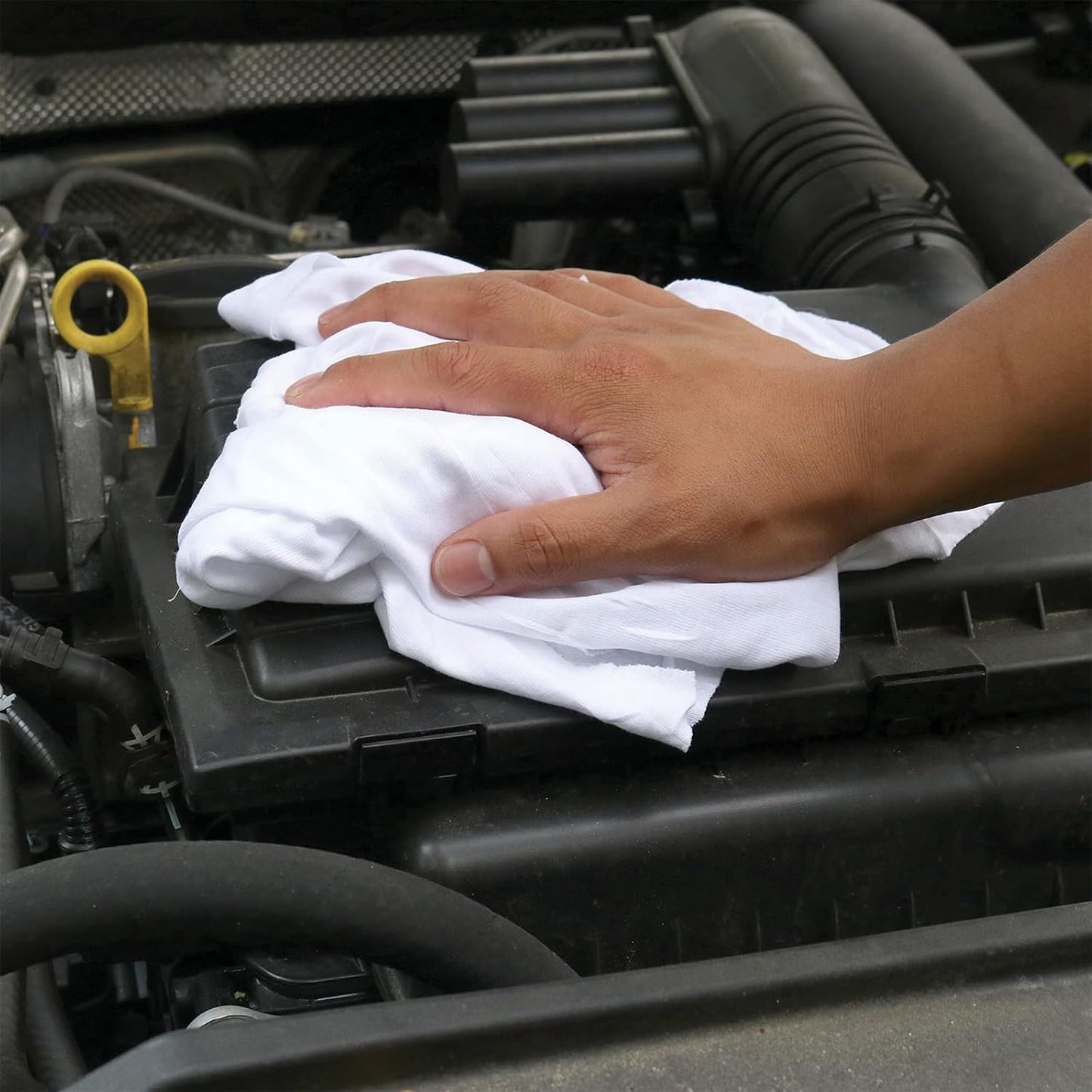 Premium White T-Shirt Cleaning Rags (25 lbs. Bag of Rags) – White Cotton Rag for Cleaning, Staining, Painting, Oil, Grease & Dust Removal – Shop Rags Bulk