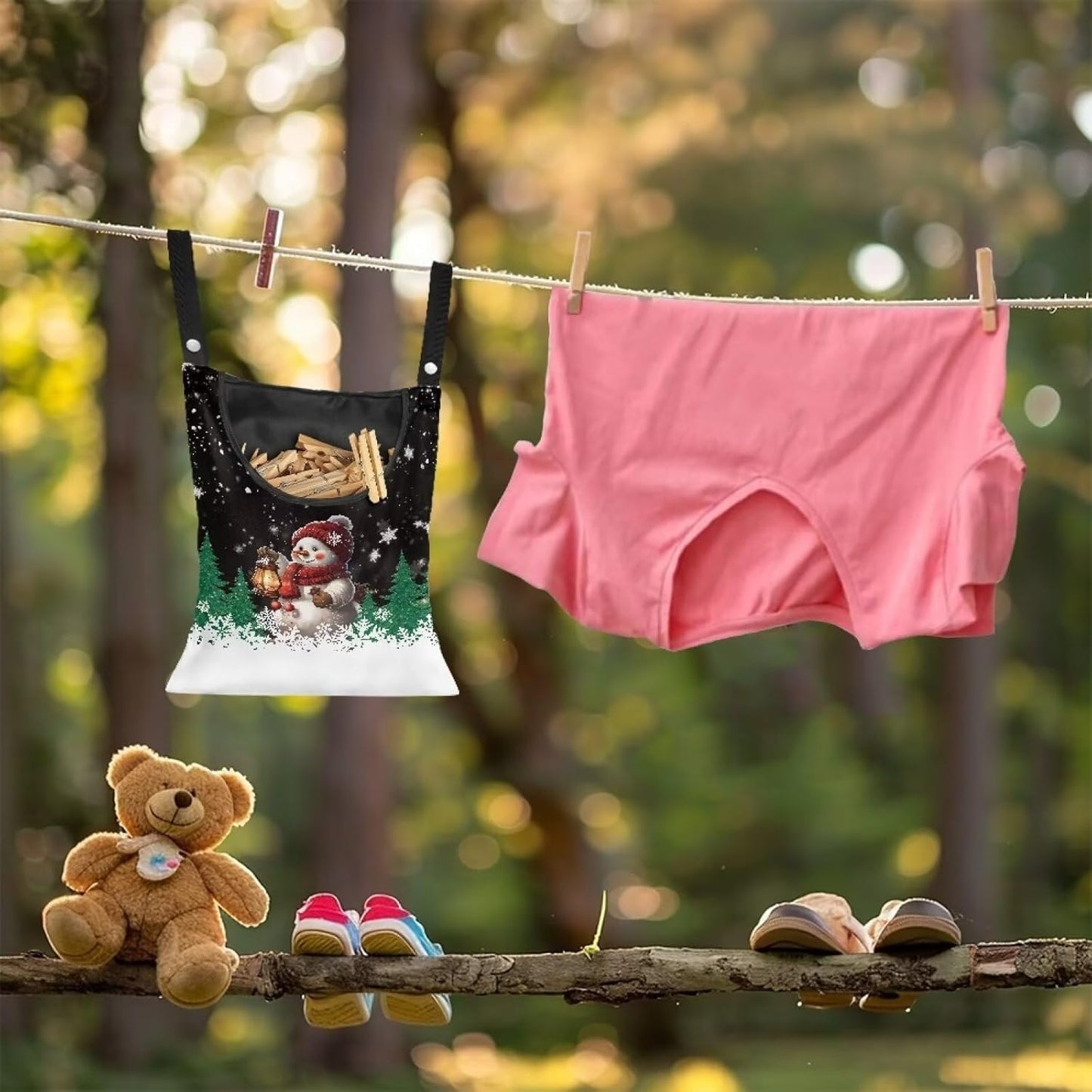 2 Pcs Snowman Clothes Pin Hanging Bag, Large Capacity Clothespin Bag with A Large Opening，Clothes Pin Hanging Bag Space-Saving Organize Clothespin Bag for Clothesline Outdoor