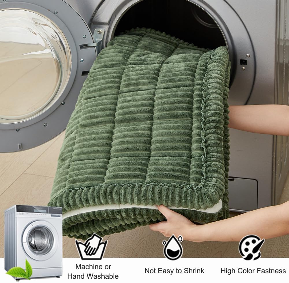 Couch Cover for Dogs Washable, Fuzzy Pet Couch Covers for 3 Cushion Sofa Pet Friendly, Non Slip Sofa Cover (Green, 27.6" x 70.9"/70 x 180cm)