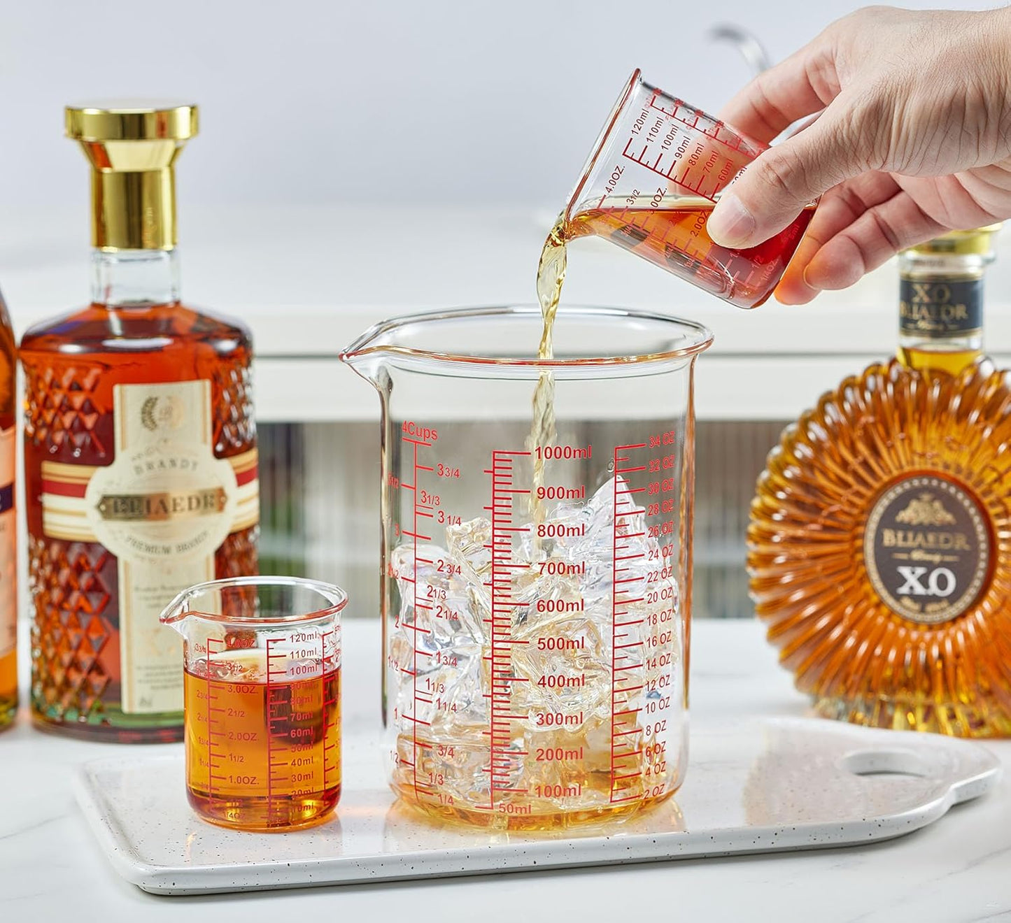 High Borosilicate Glass Measuring Cup-V-Shaped Spout，Glass Measuring Beaker for Kitchen or Restaurant, Easy to Read, 120 ML (4 Oz)-Pack of 2