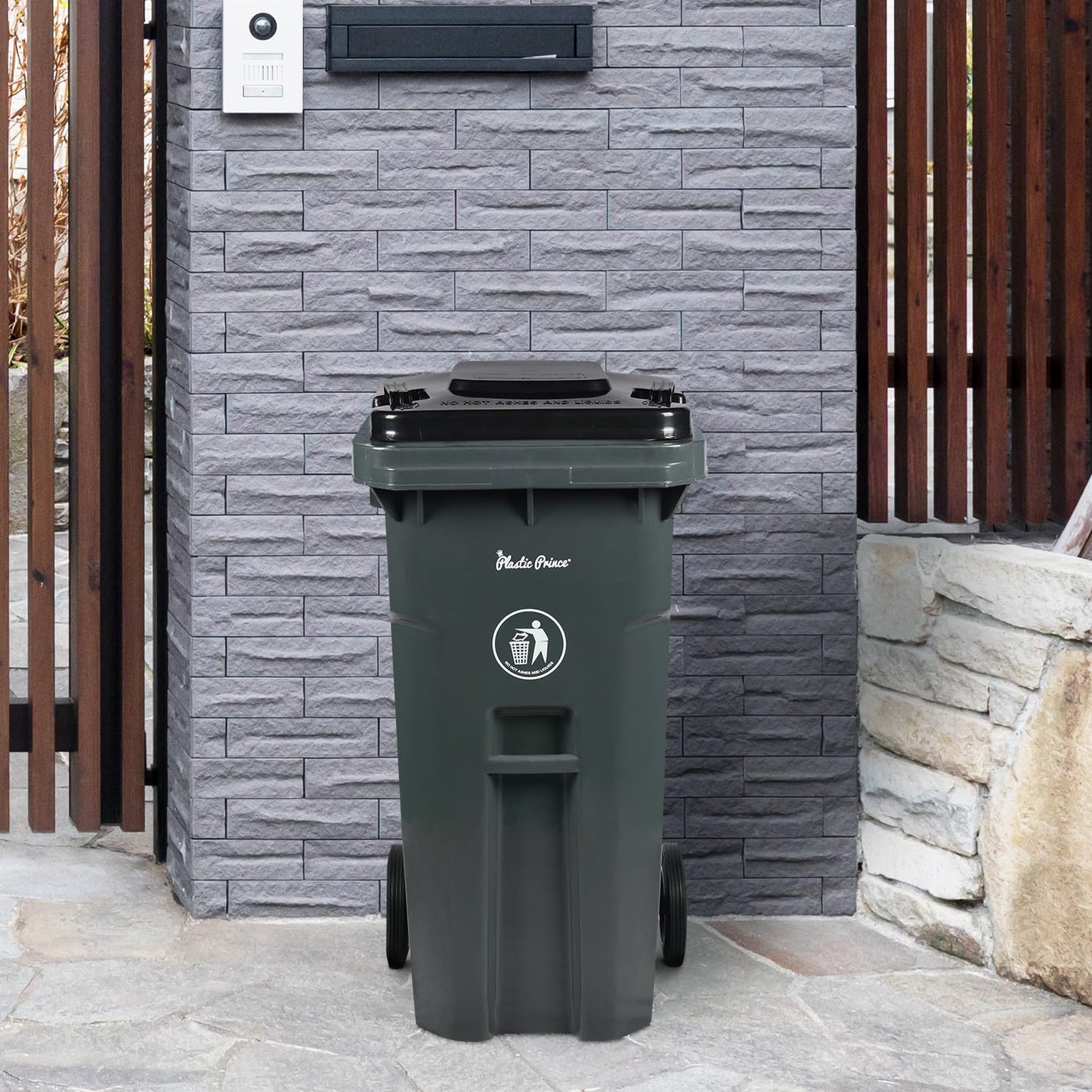 32 Gallon Trash Can with Wheels Outdoor Trash Can with Lid and Wheels Heavy-Duty Trash Bin for Outside Plastic Garbage Can Wheeled Gray for Home Hospitals Restaurants Offices