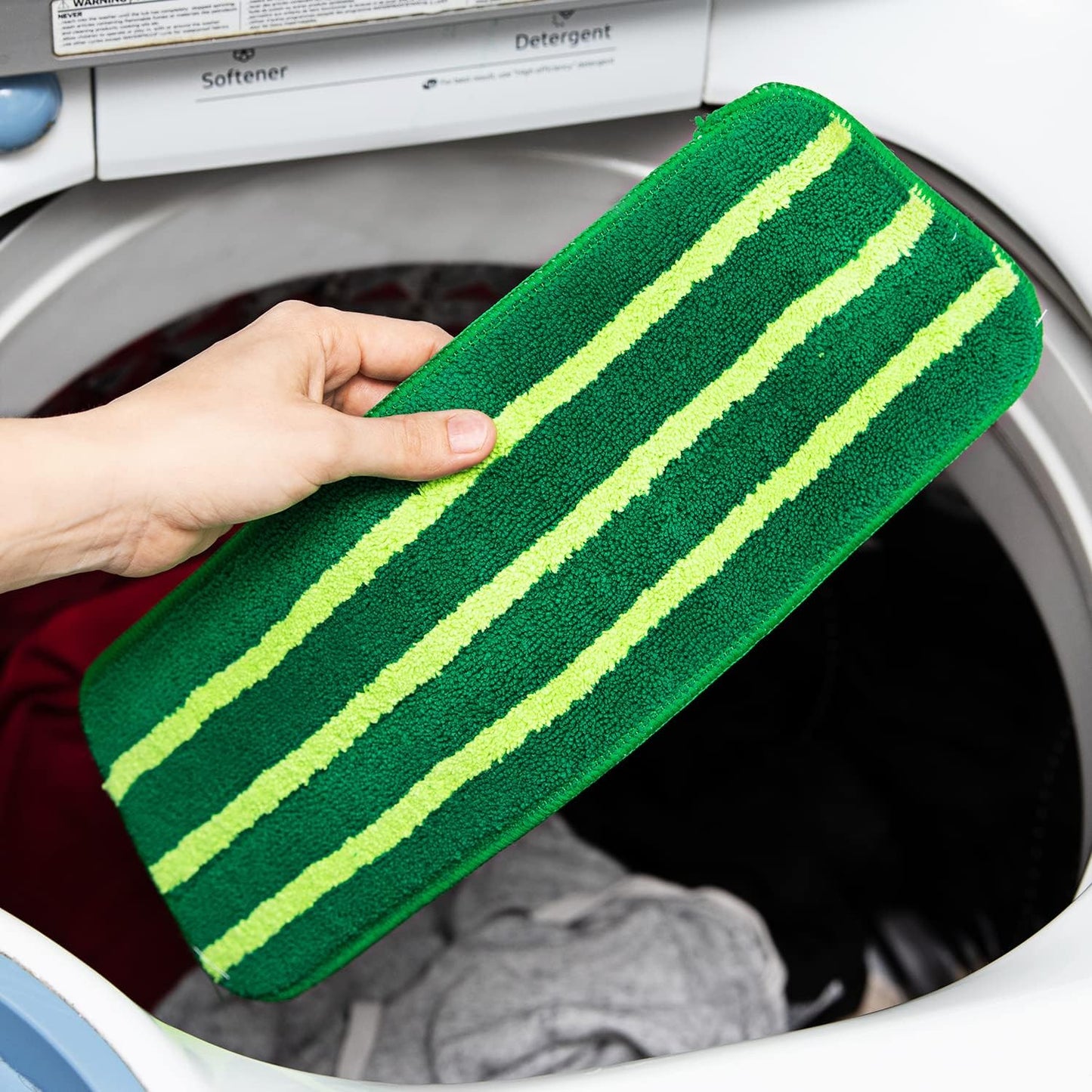 Libman Freedom Spray Mop Refill | Microfiber | Household Essentials | Hardwood Floor Cleaner | Wall | Cleaning Supplies | Floor | Six Replacement Heads